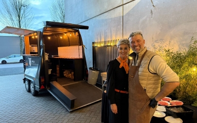 Walking diner op de catwalk bij New Zealand Auckland Amsterdam
